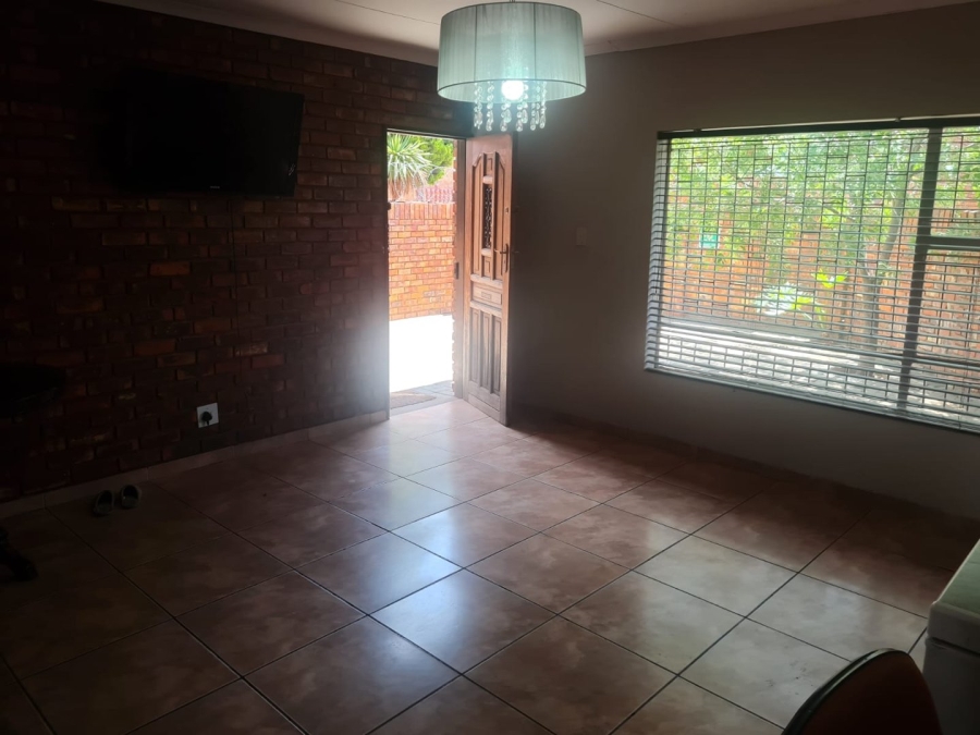 2 Bedroom Property for Sale in Navalsig Free State